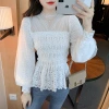 The 2022 autumn new lace shirt, chiffon shirt, design sense, niche and versatile top, elegant base layer for women's wear Application Scenario